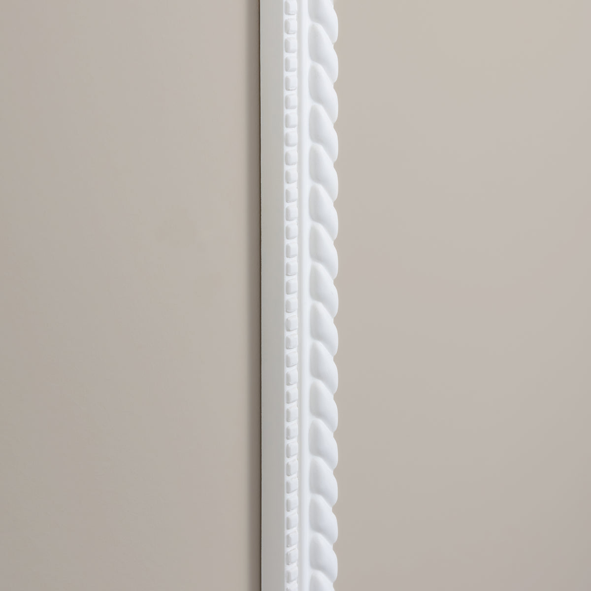 Detail van de Wallford Alora sierlijst